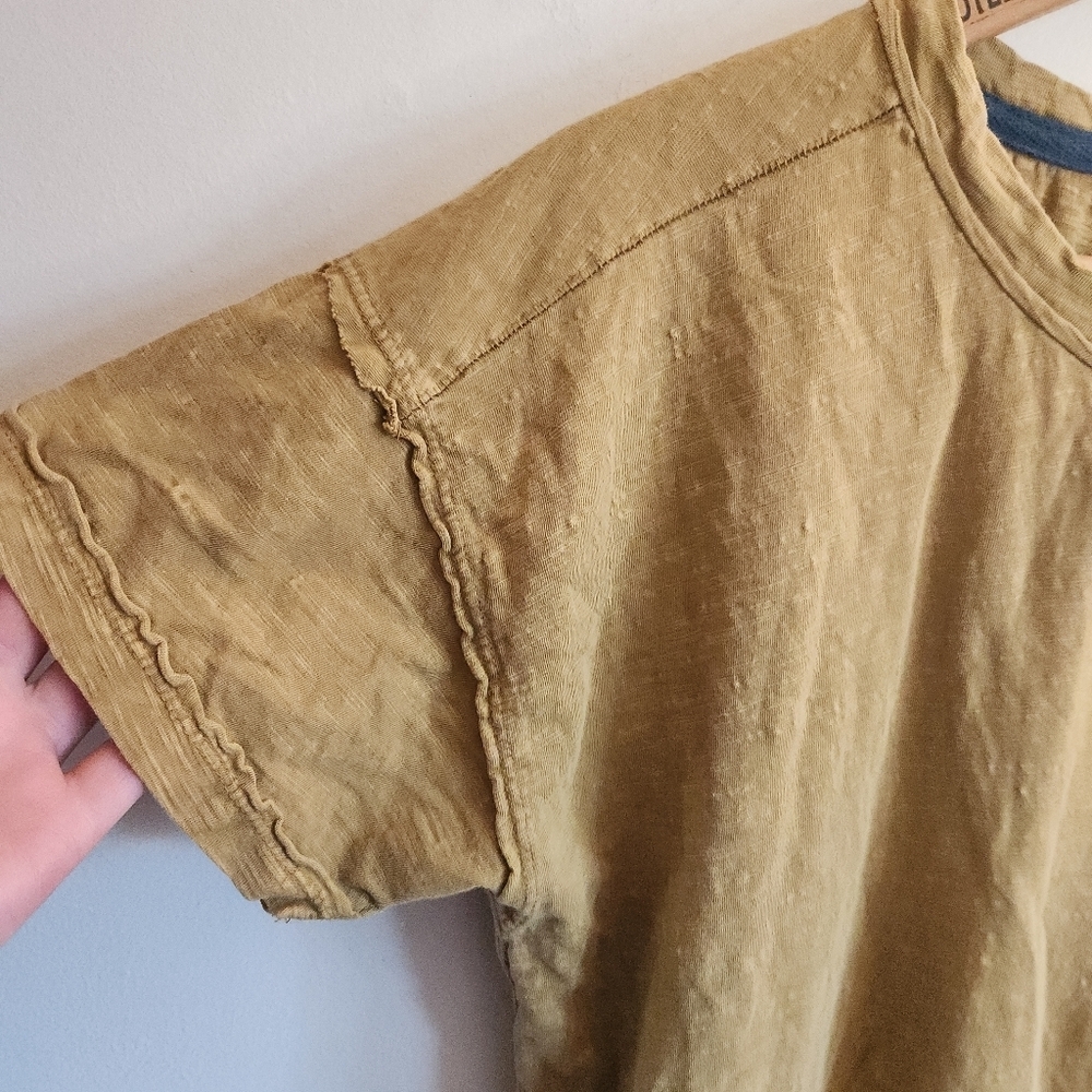 Pilcro Short-Sleeve Tee Raw Hems Mustard Yellow 100% Cotton Crew Neck X Small - Picture 3 of 8